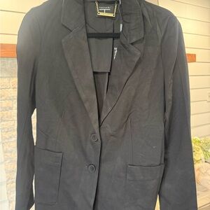 Tahari Black Women's Two-Button Blazer with Patch Pockets